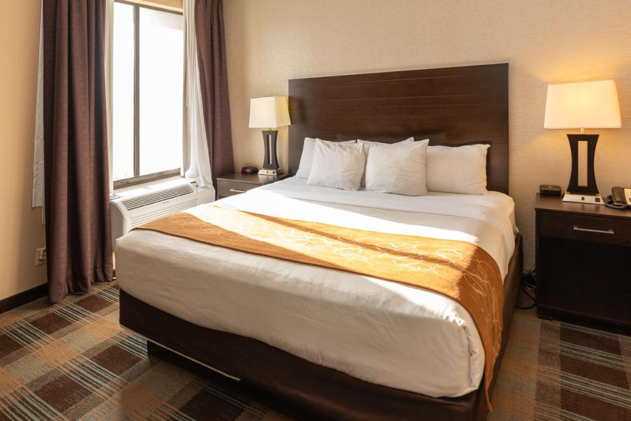 Comfort West At Clay Road 3*