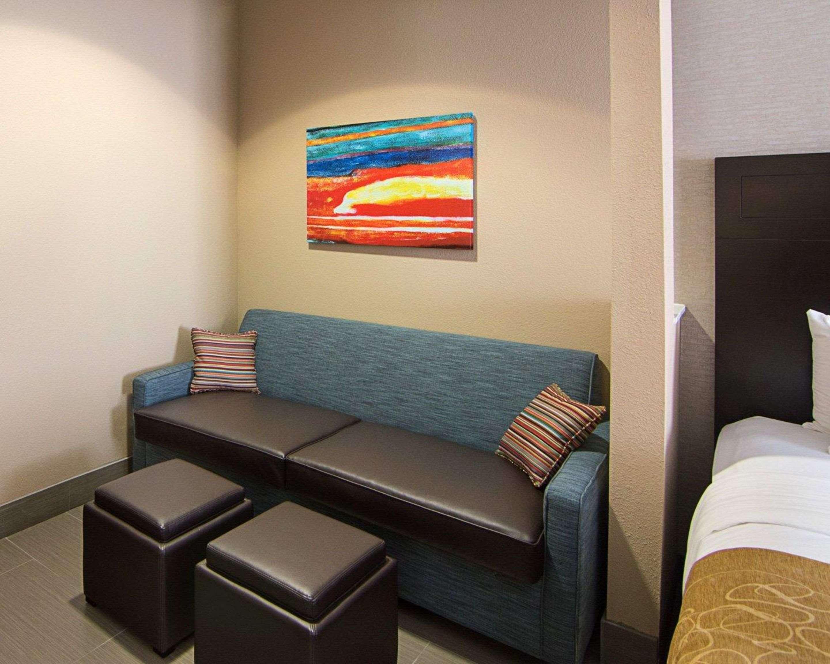 Comfort West At Clay Road 3*