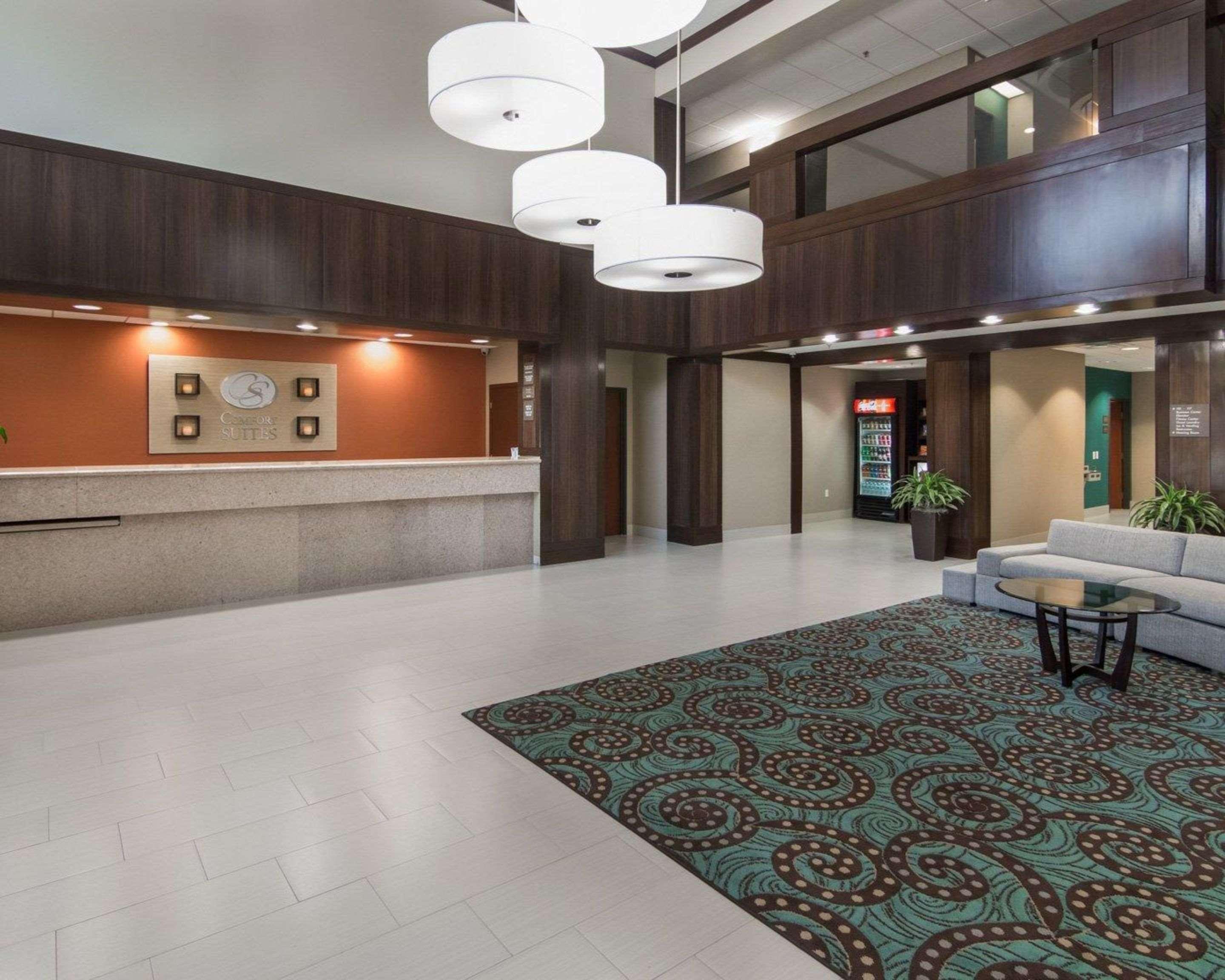 Hotel Comfort West At Clay Road 3*