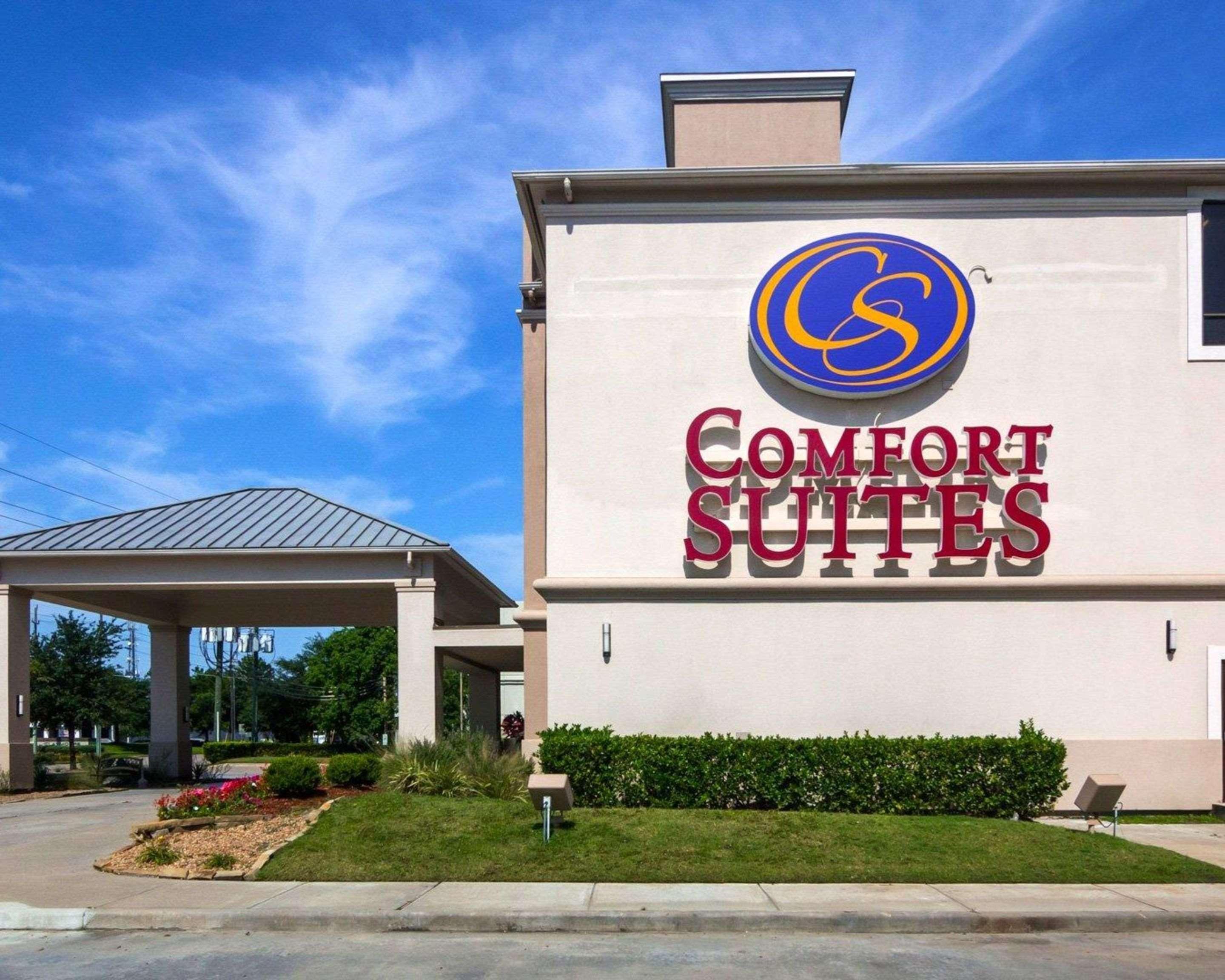Comfort West At Clay Road