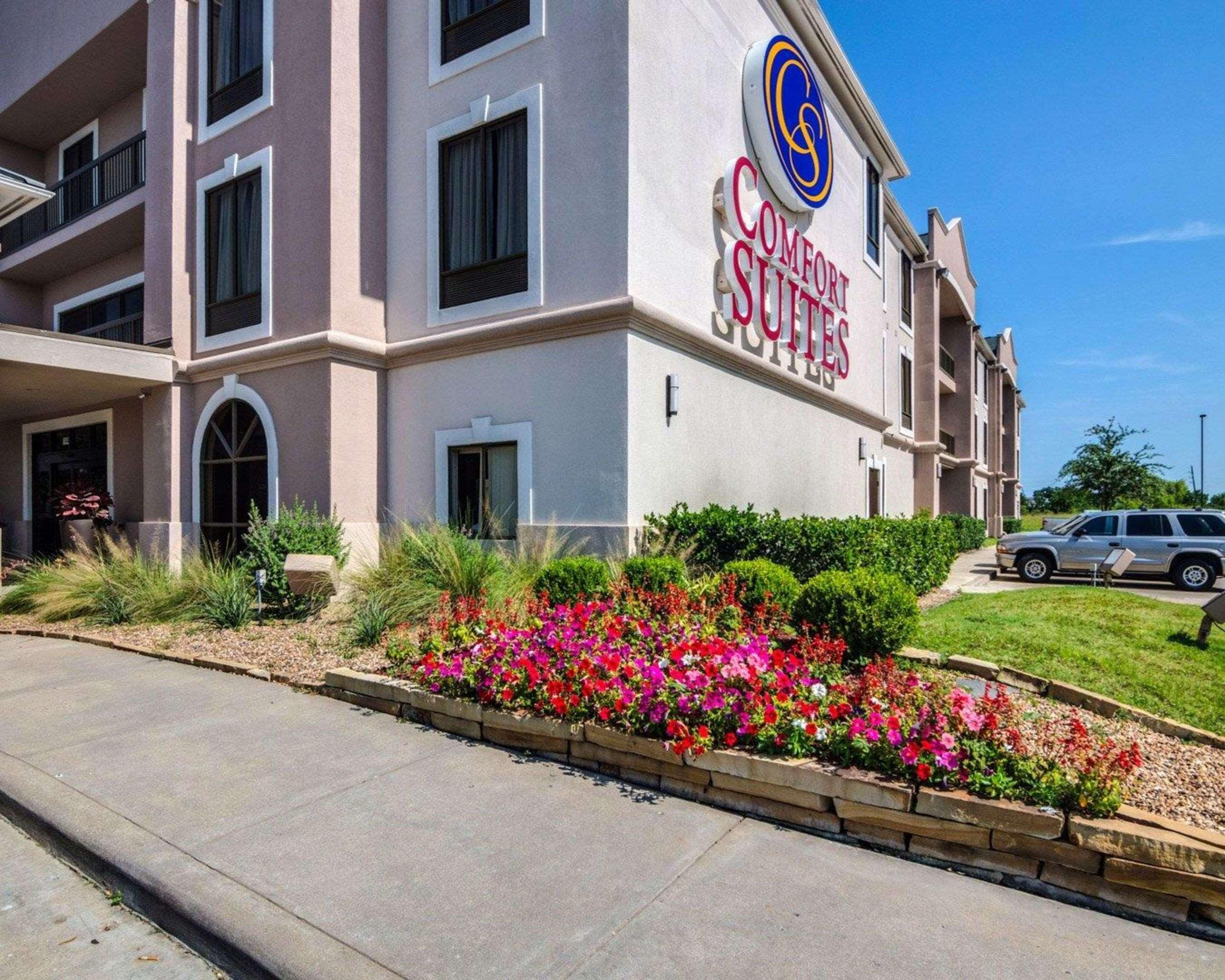 Comfort West At Clay Road Hotel Houston